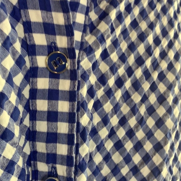 Susan Graver Button down shirt. Blue and white grosgrain print. 1/2 sleeve. - Picture 7 of 9